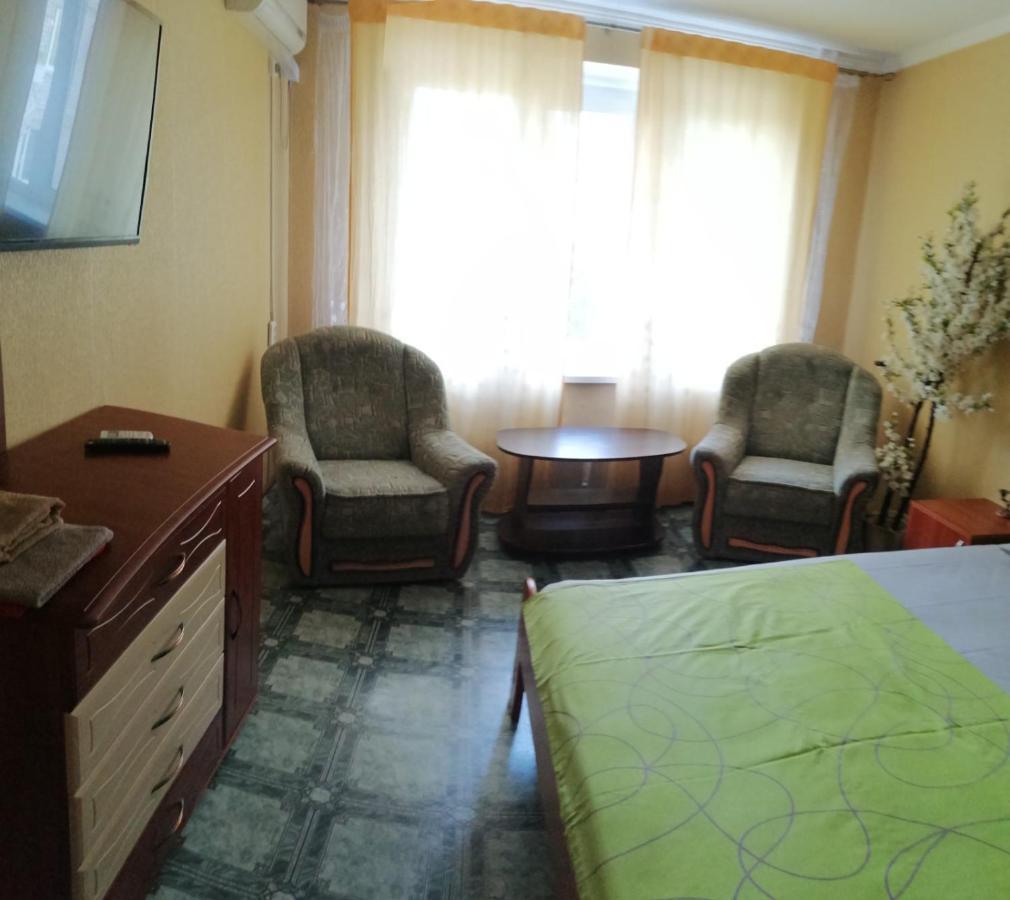 Апартаменты На Победы 25 Kremenchuk Exterior foto